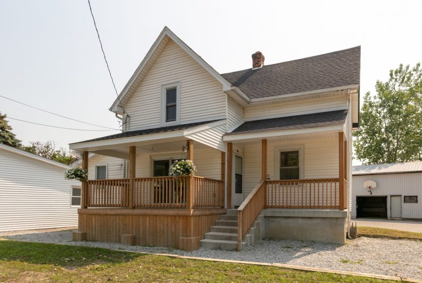2367 Front Road - Lasalle, Ontario Home for Sale