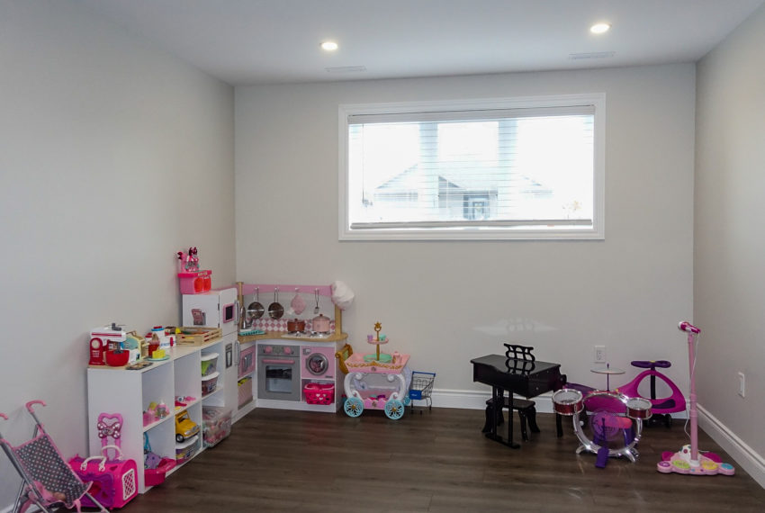 158 Townsview-37