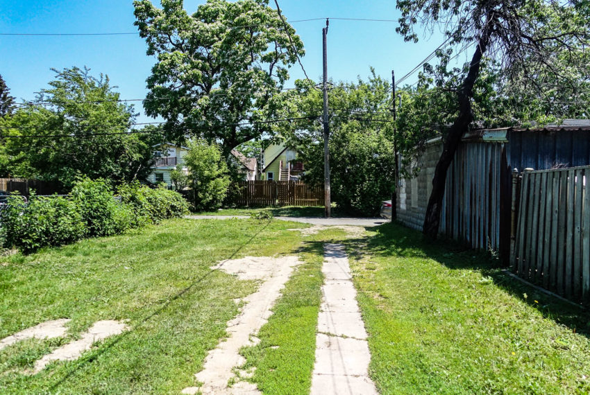 478-480-glengarry-ave-34