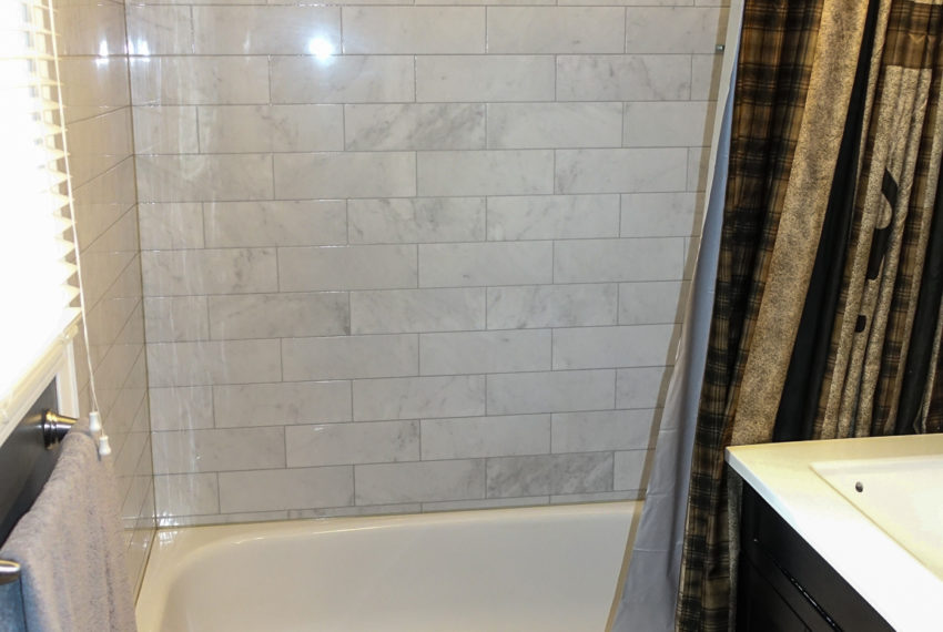 1550 Ellrose-16