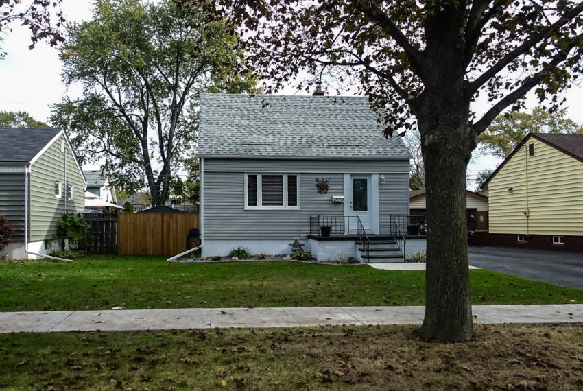 1550 Ellrose-4