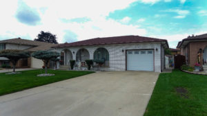 3 Bedroom 2 Bathroom House for Sale - South Windsor, Ontario