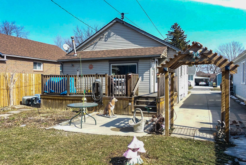 2589 Chandler rd-21