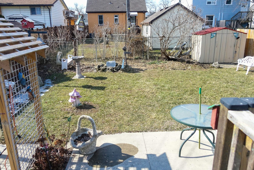 2589 Chandler rd-24